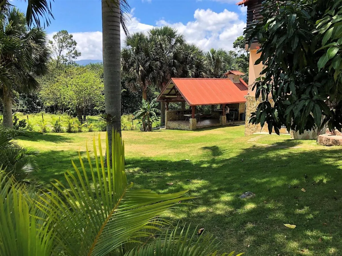 Holiday home Green Sierra Villa: Luxury Countryside Retreat for 16 Jarabacoa Dominican Republic